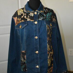 Chico Patchwork Denim Floral Embroidered Jean Jacket Women's size 3 ( Large )